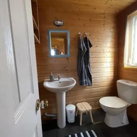 Da Silva Surfcamp - Tiny House Jorgina 로리냐